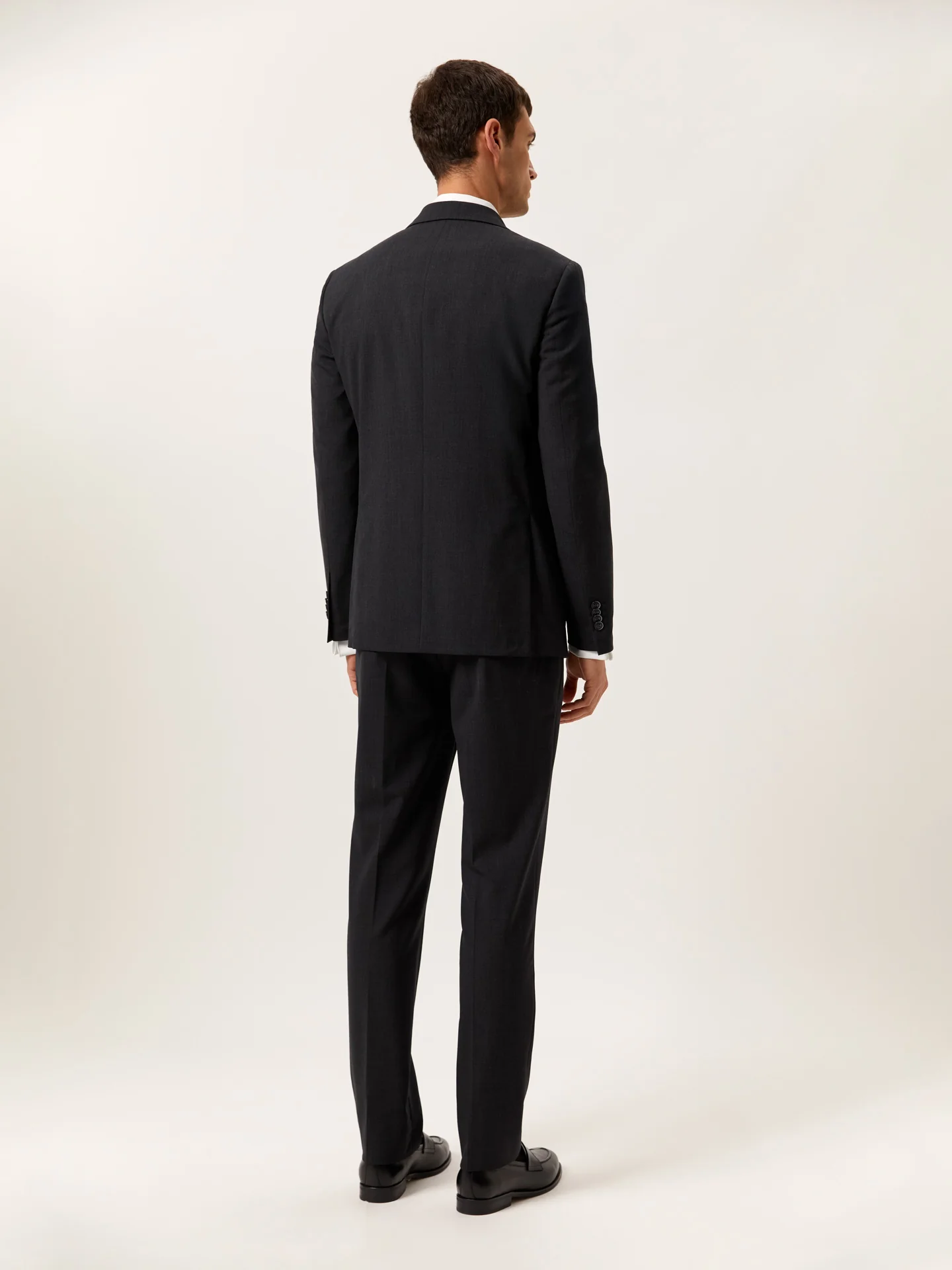 Slim Fit Fato em Lã de Alta Performance - Image 4