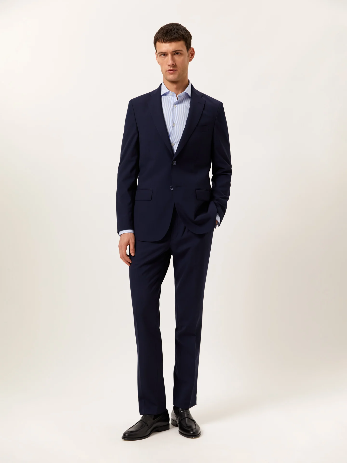 Slim Fit Fato em Lã de Alta Performance - Image 3
