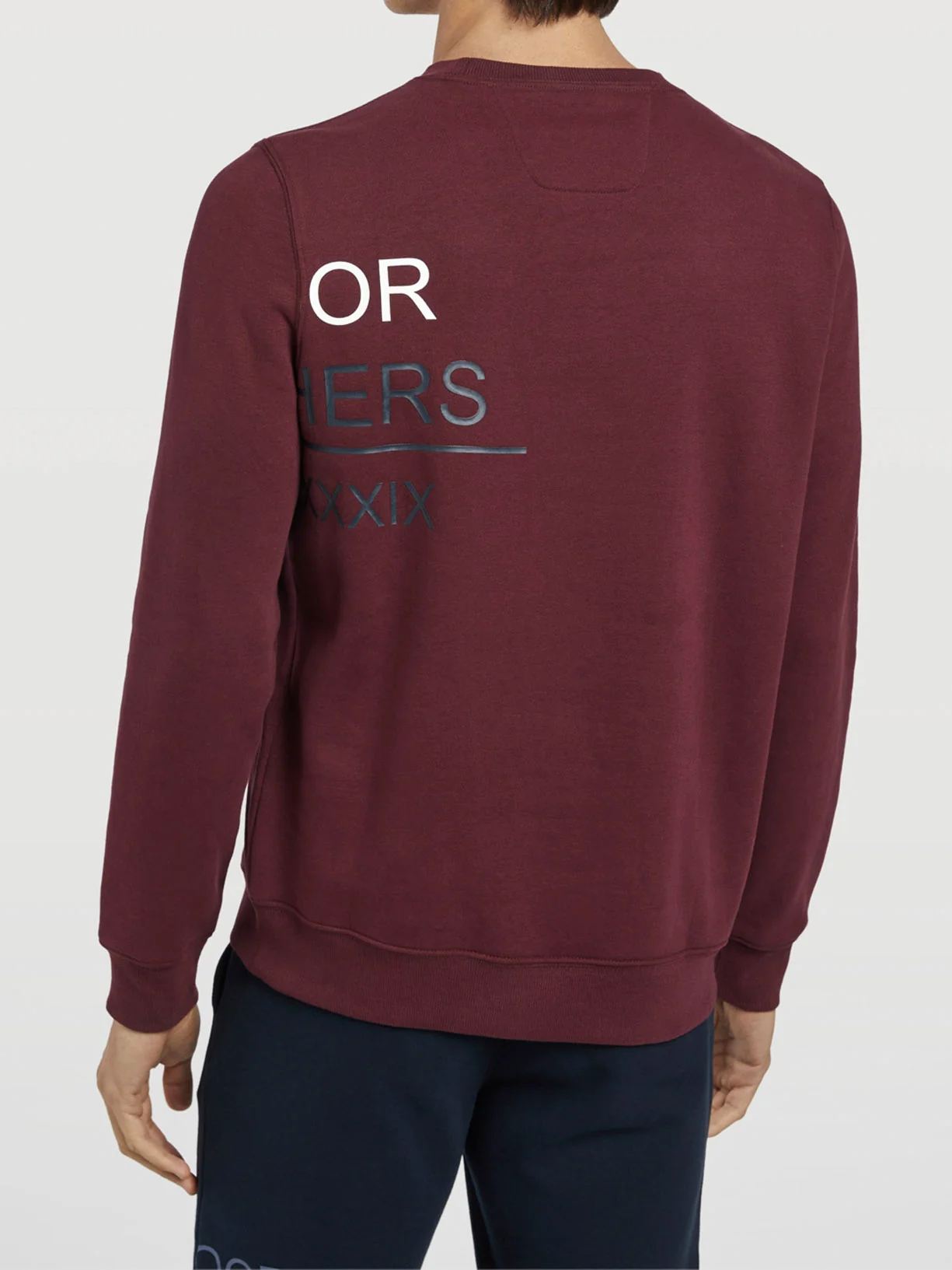 Sweatshirt com branding da coleção Gen Z - Image 8