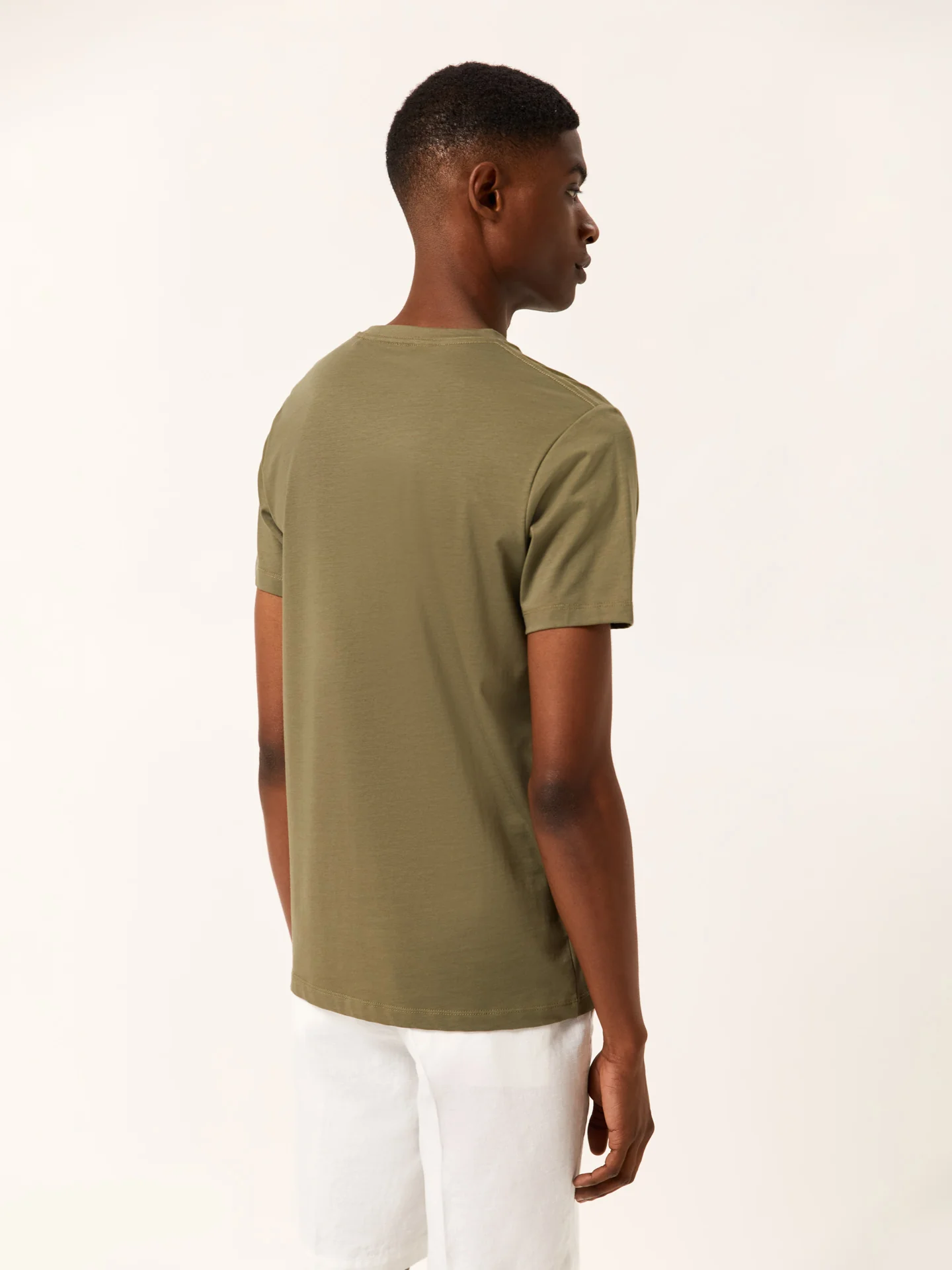 T-shirt em algodão Premium - Image 9